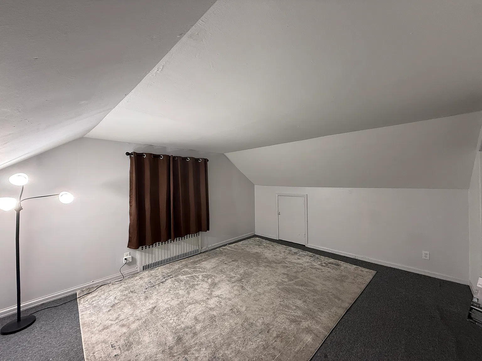 1 bed, 800 sqft, $1,600 — Photo 4