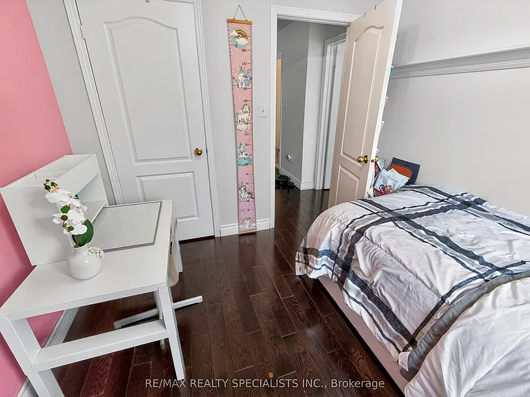 2067 Golden Orchard Trl — Photo 32
