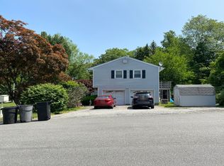 21 Rancho Dr, Cortlandt Manor, NY 10567