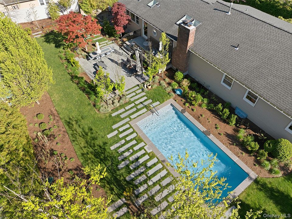 1st image of 94 Laurel Road