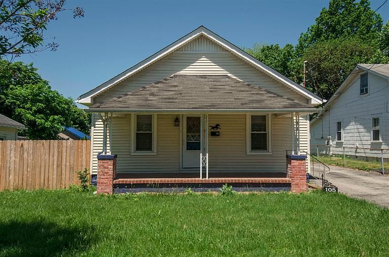 1st image of 105 Wilton Ave
