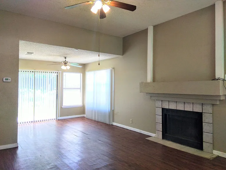4138 Mystic Sunrise Dr — Photo 4