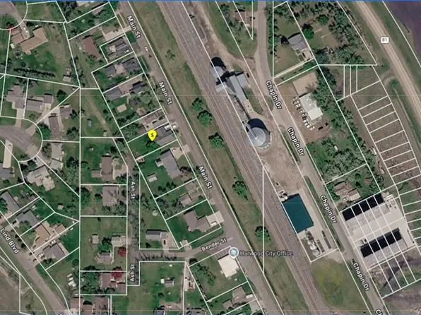 212 Main St, Harwood, ND 58042