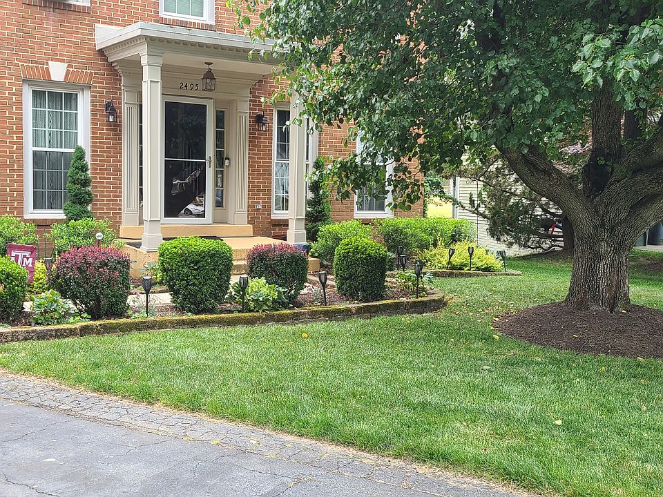 Front Yard 2_06092023