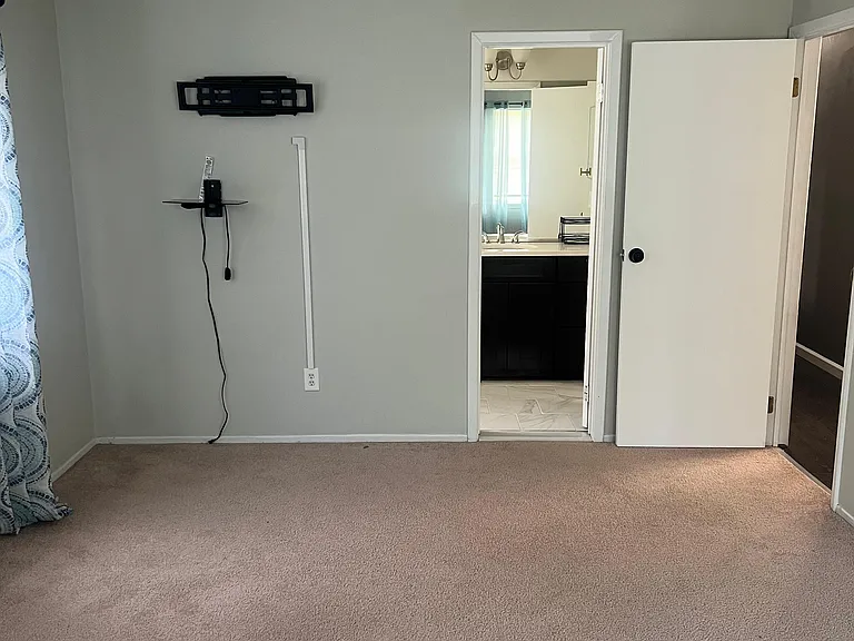 6 Turnberry Ct — Photo 27