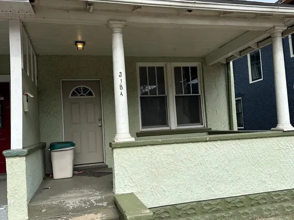 318 E Raymond Ave #A, Alexandria, VA 22301
