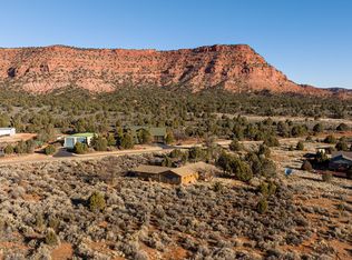 6026 E Zion Rd, Kanab, UT 84741