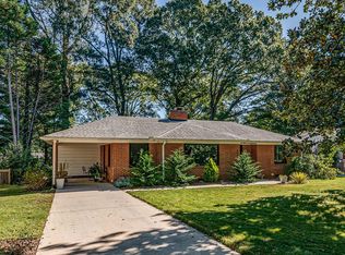 4243 Castlewood Rd, Charlotte, NC 28209