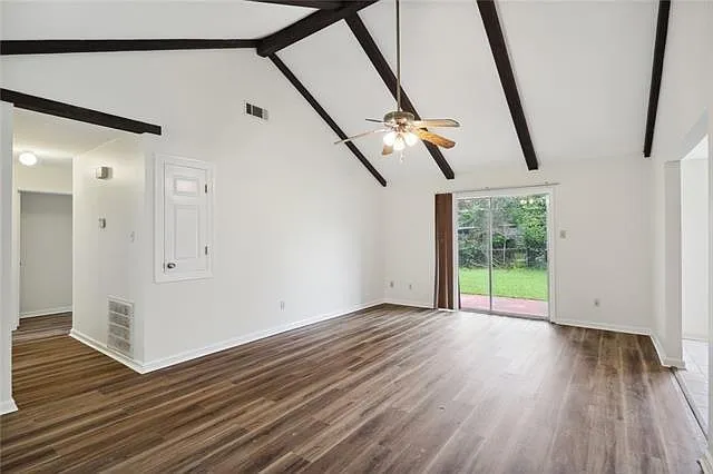 3 bed, 2.0 bath, 1650 sqft, $1,500 — Photo 3