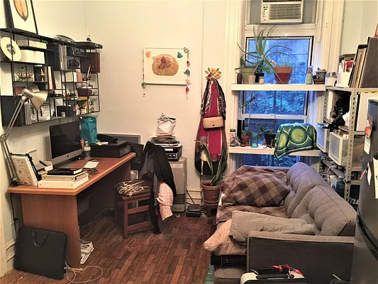 Rented by Nooklyn NYC LLC | media 17