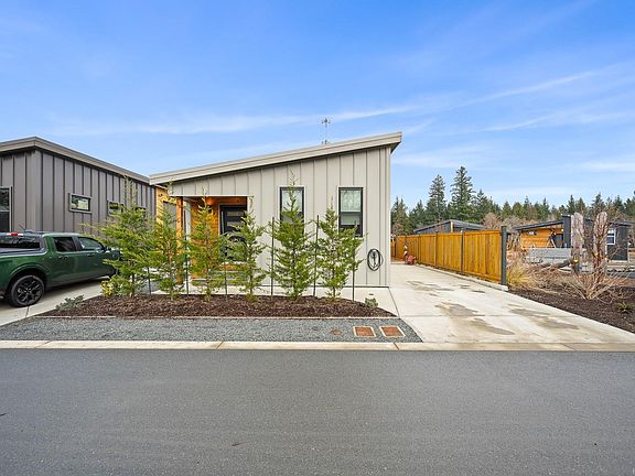 2nd image of 3025 Royston Rd #30