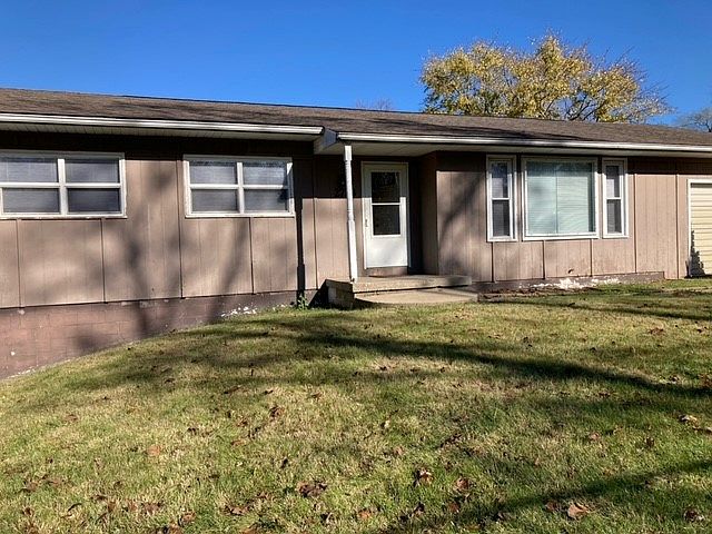 1st image of 2723 W Farrelly Ave