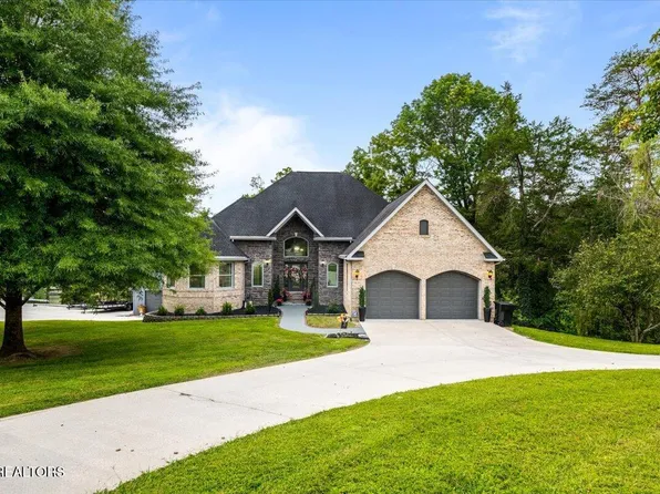 112 Bluff Trce, Jacksboro, TN 37757