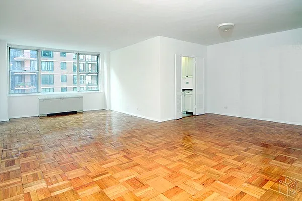 Rented by Halstead Real Estate | media 15