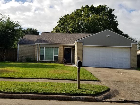 3rd image of 10515 Juniper Glen Dr