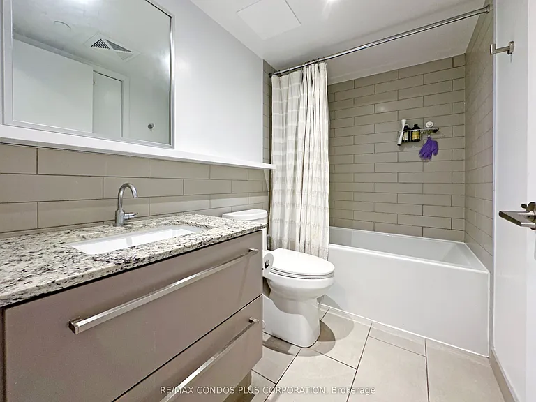 160 Flemington Rd #1116 — Photo 11