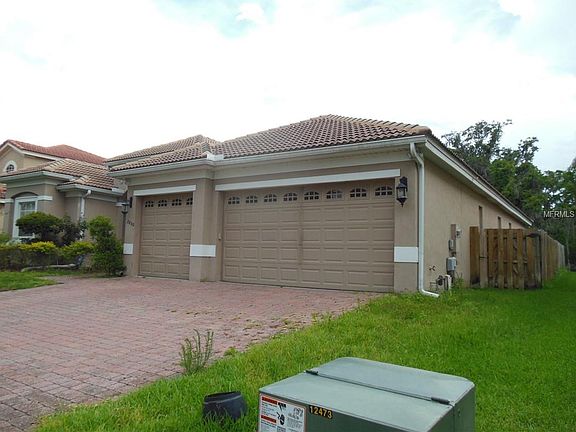 2nd image of 3850 Shoreview Dr