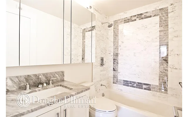 Rented by Douglas Elliman | media 20