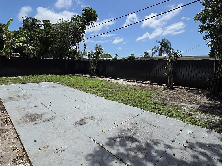 3818 Everglades Rd — Photo 21