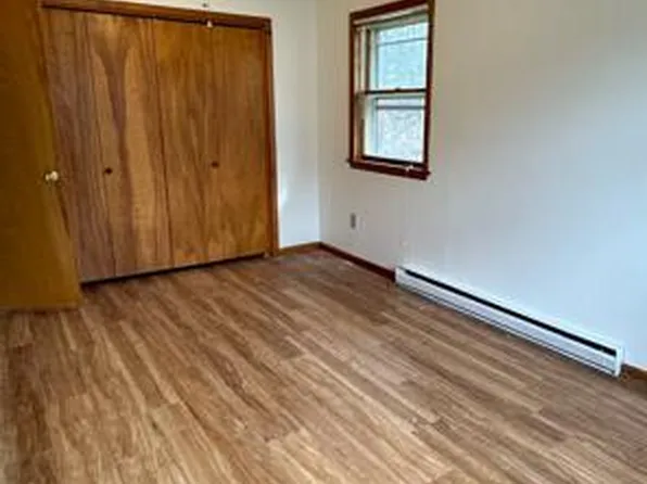 60 S Gates Avenue, Kingston, PA 18704