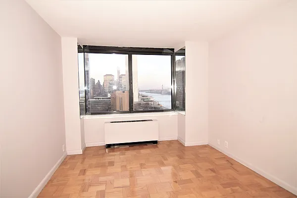 Rented by Oxford Property Group | media 1