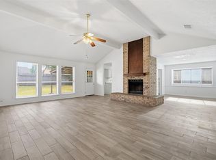 16915 Barkentine Ln, Friendswood, TX 77546