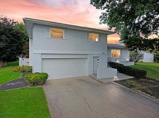 4310 Stinson Dr W, Columbus, OH 43214