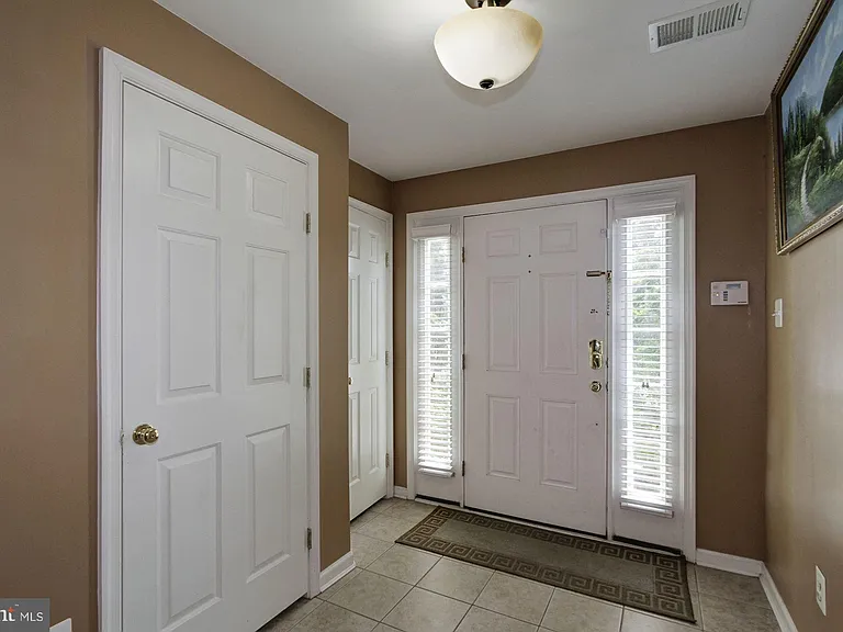 7055 Oak Grove Way #119 — Photo 3