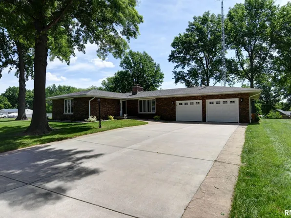 206 Central Ave, Kincaid, IL 62540