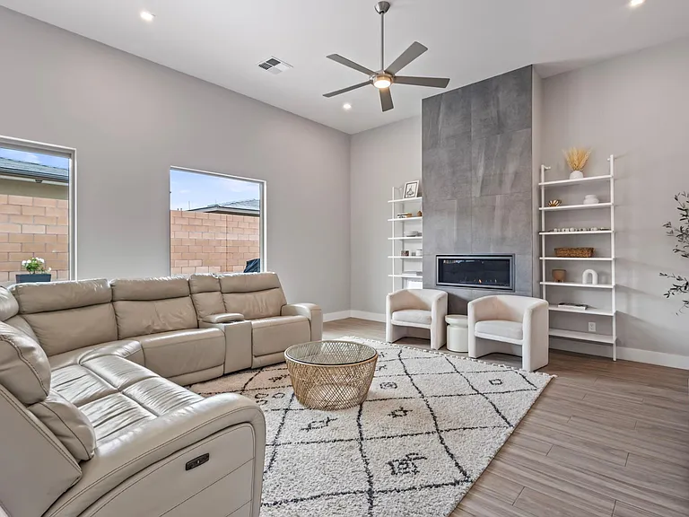 7908 Tiburon Hills Dr NW — Photo 9