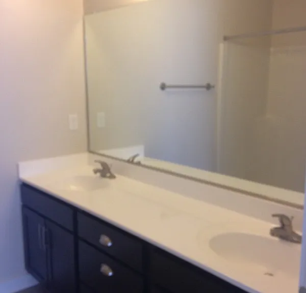 1001 Bainbridge St #7 — Photo 4
