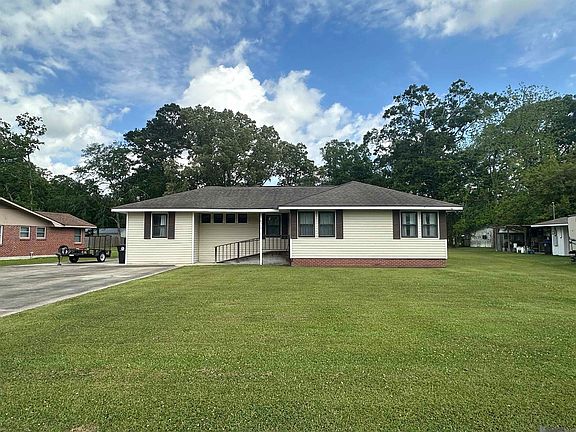 2nd image of 6313 Kleinpeter Rd