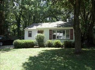 2309 SW 26th Dr, Topeka, KS 66611