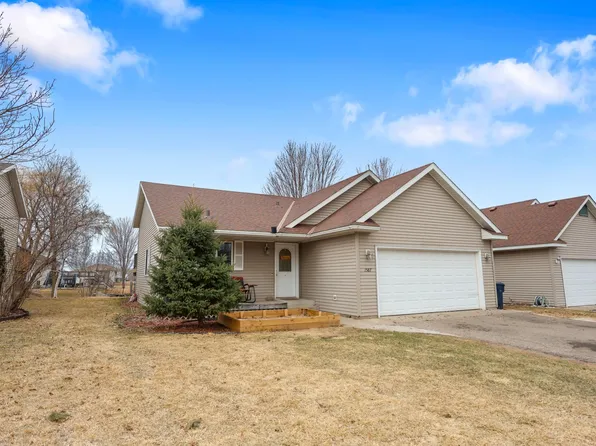 1587 Peach Dr NE, Sauk Rapids, MN 56379