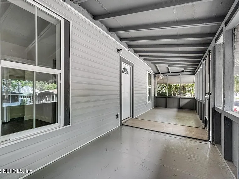 2410 McQuade St — Photo 3