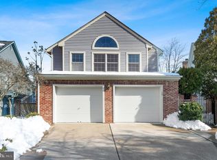 26 Stonebridge Ln, Princeton, NJ 08540