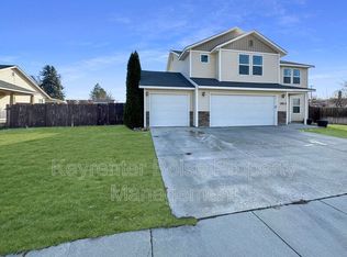 1813 E Grayson St, Meridian, ID 83642