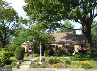 921 Delaware Ave, Lansdale, PA 19446