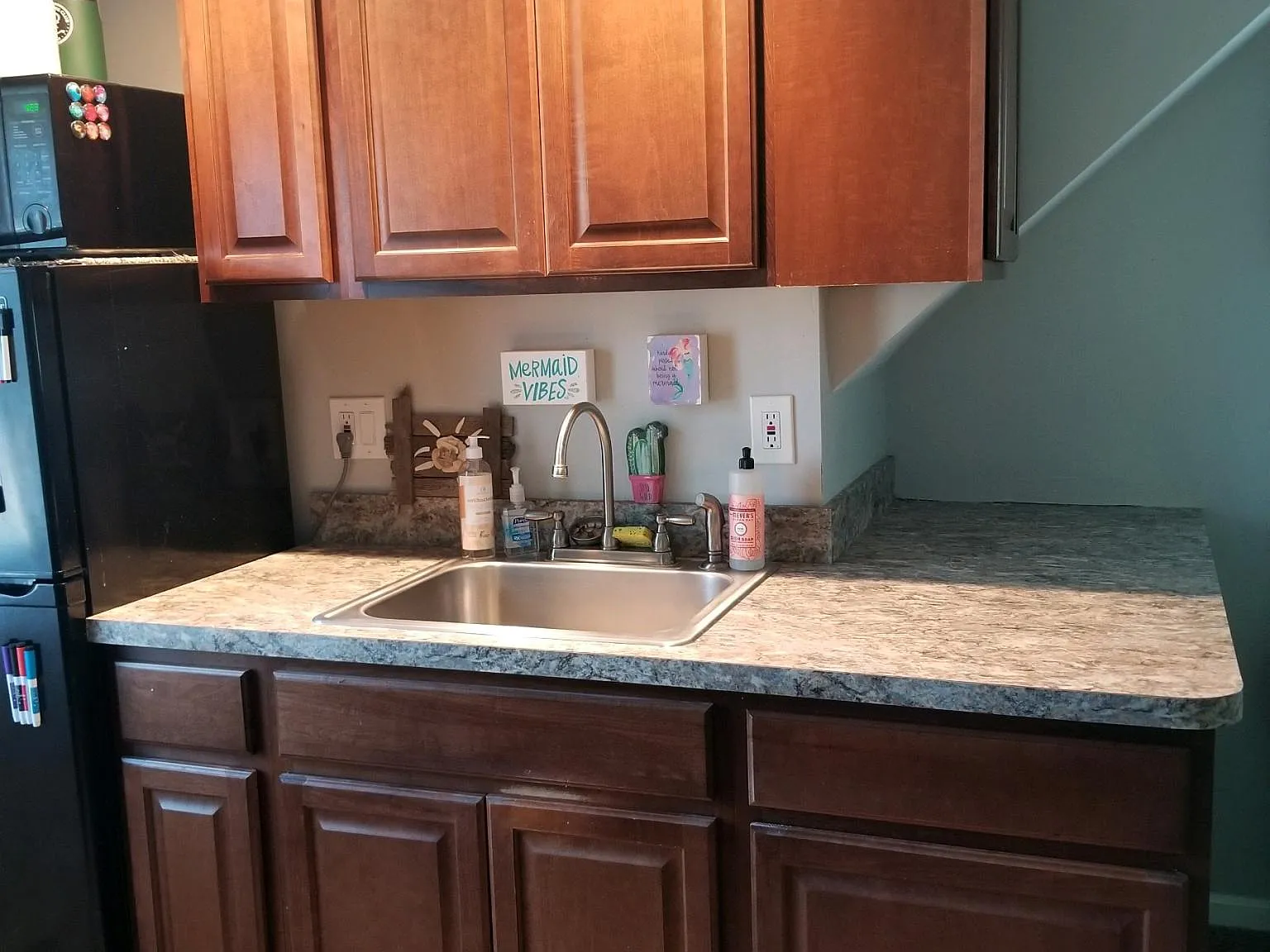 Warner Ln, Ronkonkoma — Photo 2