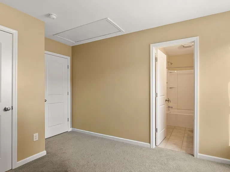 1491 Hyacinthia Ln — Photo 33