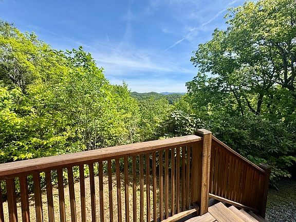 4th image of 385 Vengeance Creek Rd