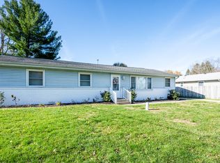 4568 Wil O Paw Dr, Coloma, MI 49038