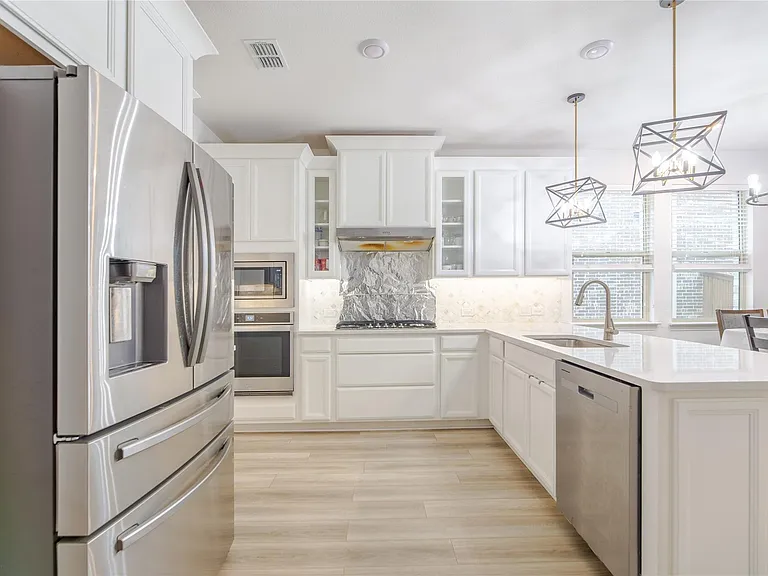 2340 Willow Garden Dr — Photo 9