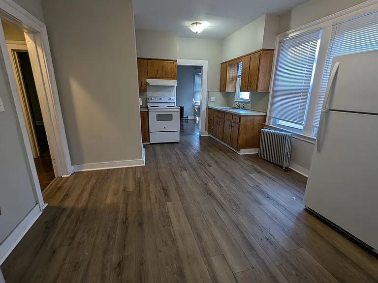 1226 Whalley Ave #22 — Photo 8