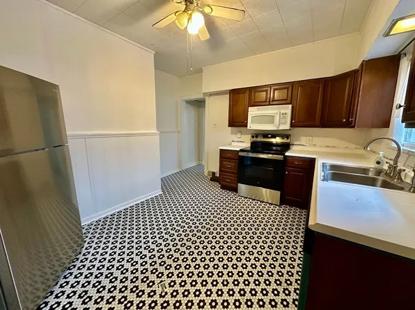 3016 Mary St, Pittsburgh, PA 15203