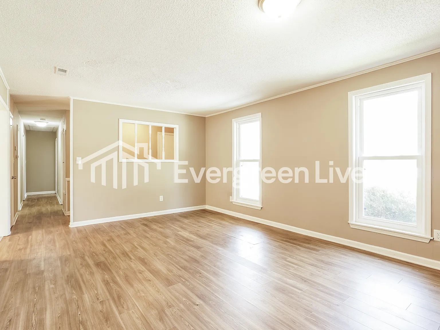 3 bed, 2.0 bath, 1248 sqft, $1,245 — Photo 4