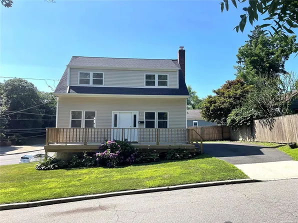 1 Frank Place, Huntington, NY 11743