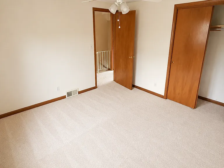 60 Prestwick Dr #60 — Photo 7