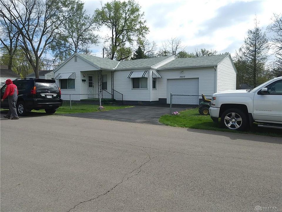 1st image of 3557 Detroit Ave