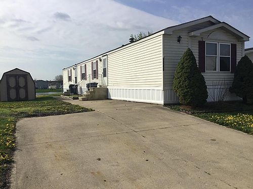 1st image of 2549 Deerfield Run Blvd
